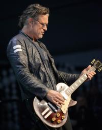 COLLECTIVE SOUL AT OC'S SPRINGFEST
