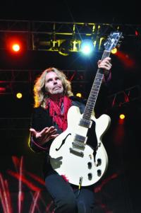 KANSAS, STYX & FOREIGNER