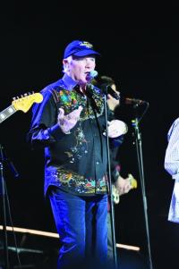 THE BEACH BOYS 